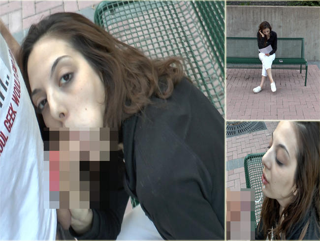 lilly lil Porno Video: Outdoor Blow - geficktes Maul beim lernen